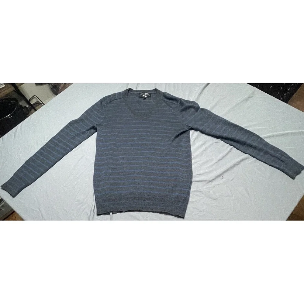 Banana Republic Men's Italian 100% Merino Wool Baruffa Sweater Gray Striped Sz S